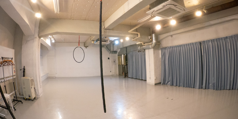 Aスタジオエアリアル設置写真